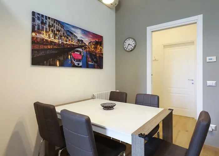 Primopiano - Sammartini Apartment *
